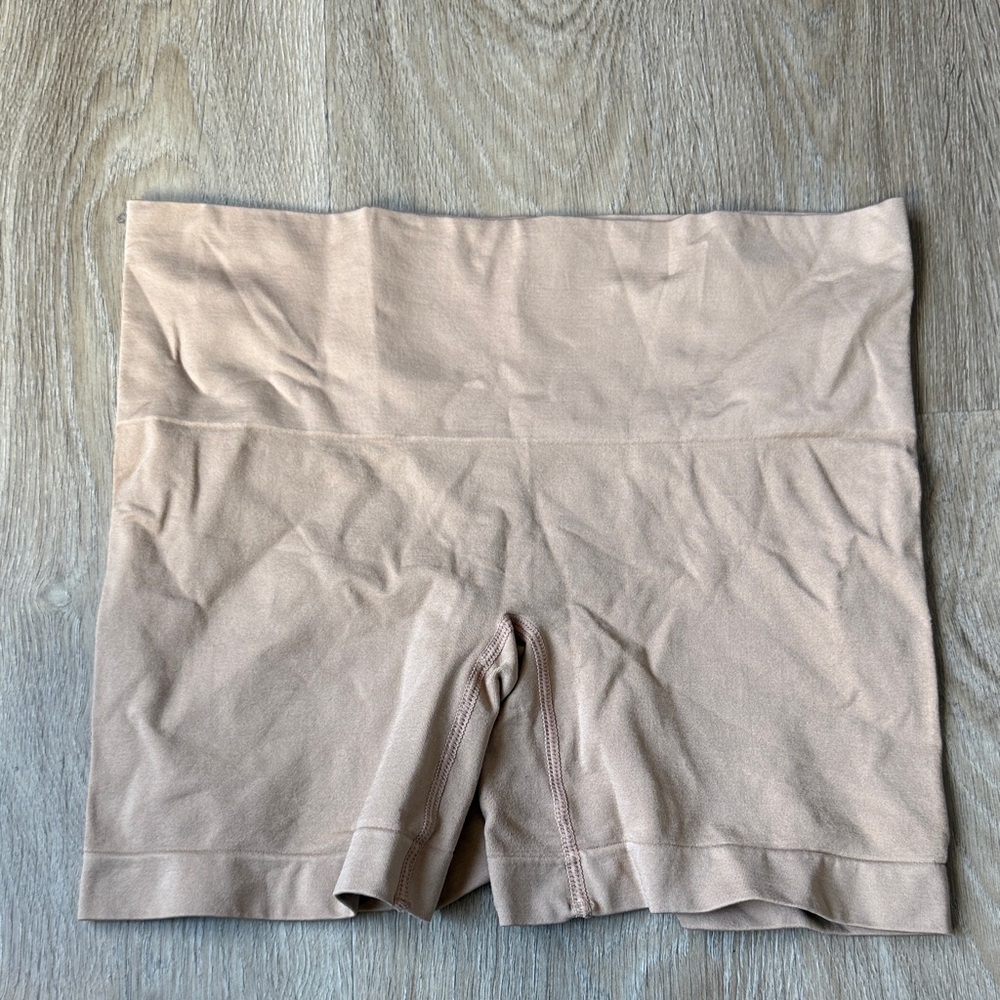 Women's High-Waist Shapewear Shorts - Beige